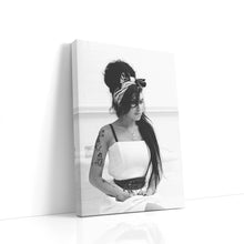 Load image into Gallery viewer, #002 Amy Winehouse