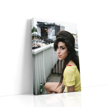 Load image into Gallery viewer, #008 Amy Winehouse