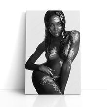 Load image into Gallery viewer, #047BW Naomi Campbell