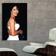 Load image into Gallery viewer, #001 Selena Quintanilla