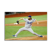 Load image into Gallery viewer, #005 Clayton Kershaw