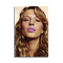 Load image into Gallery viewer, #007 Gisele Bundchen