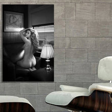 Load image into Gallery viewer, #007BW Gigi Hadid