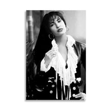 Load image into Gallery viewer, #008BW Selena Quintanilla