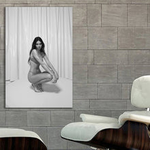 Load image into Gallery viewer, #006BW Kendall Jenner