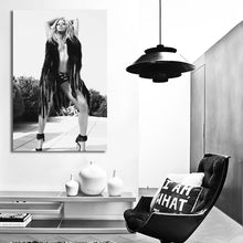 Load image into Gallery viewer, #019BW Beyonce