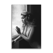 Load image into Gallery viewer, #010BW Gigi Hadid
