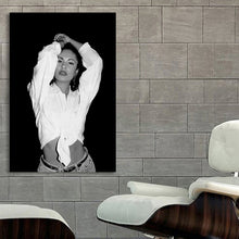 Load image into Gallery viewer, #010BW Selena Quintanilla