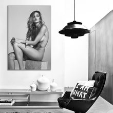 Load image into Gallery viewer, #011 Gigi Hadid