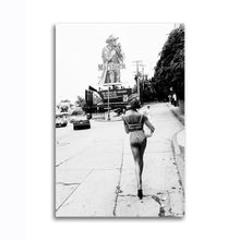 Load image into Gallery viewer, #015 Naomi Campbell