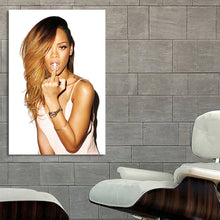 Load image into Gallery viewer, #032 Rihanna