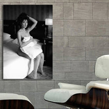 Load image into Gallery viewer, #022 Monica Belluci