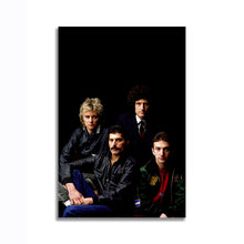 Load image into Gallery viewer, #022 Queen