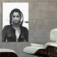 Load image into Gallery viewer, #032 Cindy Crawford