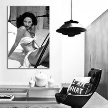 Load image into Gallery viewer, #034 Jennifer Lopez