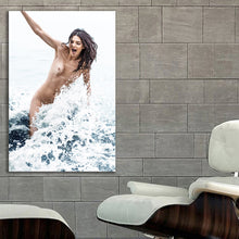 Load image into Gallery viewer, #043 Kendall Jenner