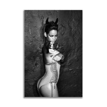 Load image into Gallery viewer, #049BW Rihanna