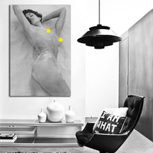 Load image into Gallery viewer, #011 Cindy Crawford