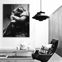 Load image into Gallery viewer, #609BW Kate Moss