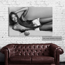 Load image into Gallery viewer, #010 Naomi Campbell