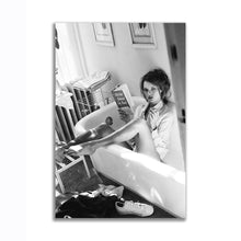 Load image into Gallery viewer, #099 Kate Moss