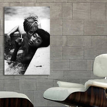 Load image into Gallery viewer, #009 Naomi Campbell x Christy Turlington