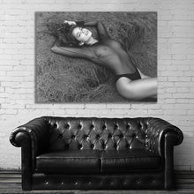 Load image into Gallery viewer, #701 Cindy Crawford
