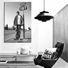 Load image into Gallery viewer, #017BW Snoop Dogg