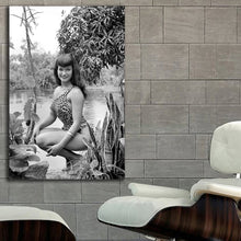 Load image into Gallery viewer, #020 Bettie Page