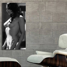 Load image into Gallery viewer, #999BW Monica Belluci