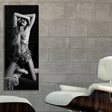 Load image into Gallery viewer, #999 Kate Moss