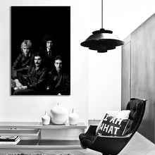 Load image into Gallery viewer, #023BW Queen