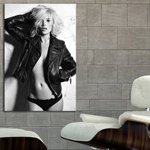 Load image into Gallery viewer, #028 Kate Moss