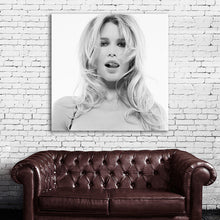 Load image into Gallery viewer, #503BW Claudia Schiffer