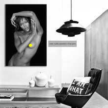 Load image into Gallery viewer, #029BW Naomi Campbell