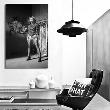 Load image into Gallery viewer, #017BW Beyonce