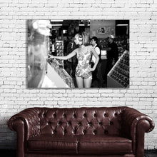 Load image into Gallery viewer, #131BW Kate Moss