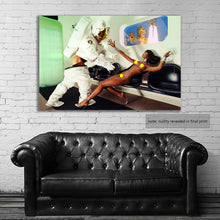 Load image into Gallery viewer, #042 Naomi Campbell