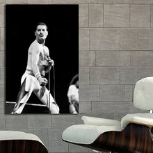 Load image into Gallery viewer, #017 Queen