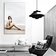 Load image into Gallery viewer, #068 Kendall Jenner