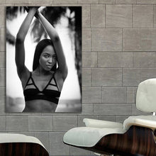 Load image into Gallery viewer, #022 Naomi Campbell