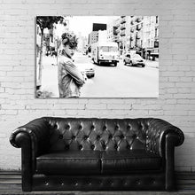 Load image into Gallery viewer, #041 Rihanna