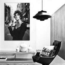 Load image into Gallery viewer, #005 Linda Evangelista