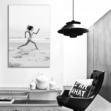 Load image into Gallery viewer, #057BW Kendall Jenner