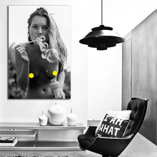 Load image into Gallery viewer, #039 Kate Moss