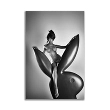 Load image into Gallery viewer, #039BW Naomi Campbell