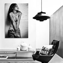 Load image into Gallery viewer, #035BW Rihanna