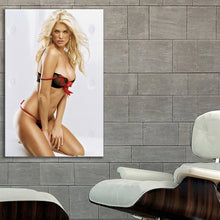 Load image into Gallery viewer, #015 Victoria Silvstedt