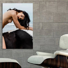 Load image into Gallery viewer, #027 Kendall Jenner