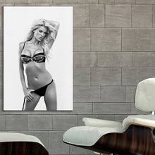 Load image into Gallery viewer, #004BW Victoria Silvstedt